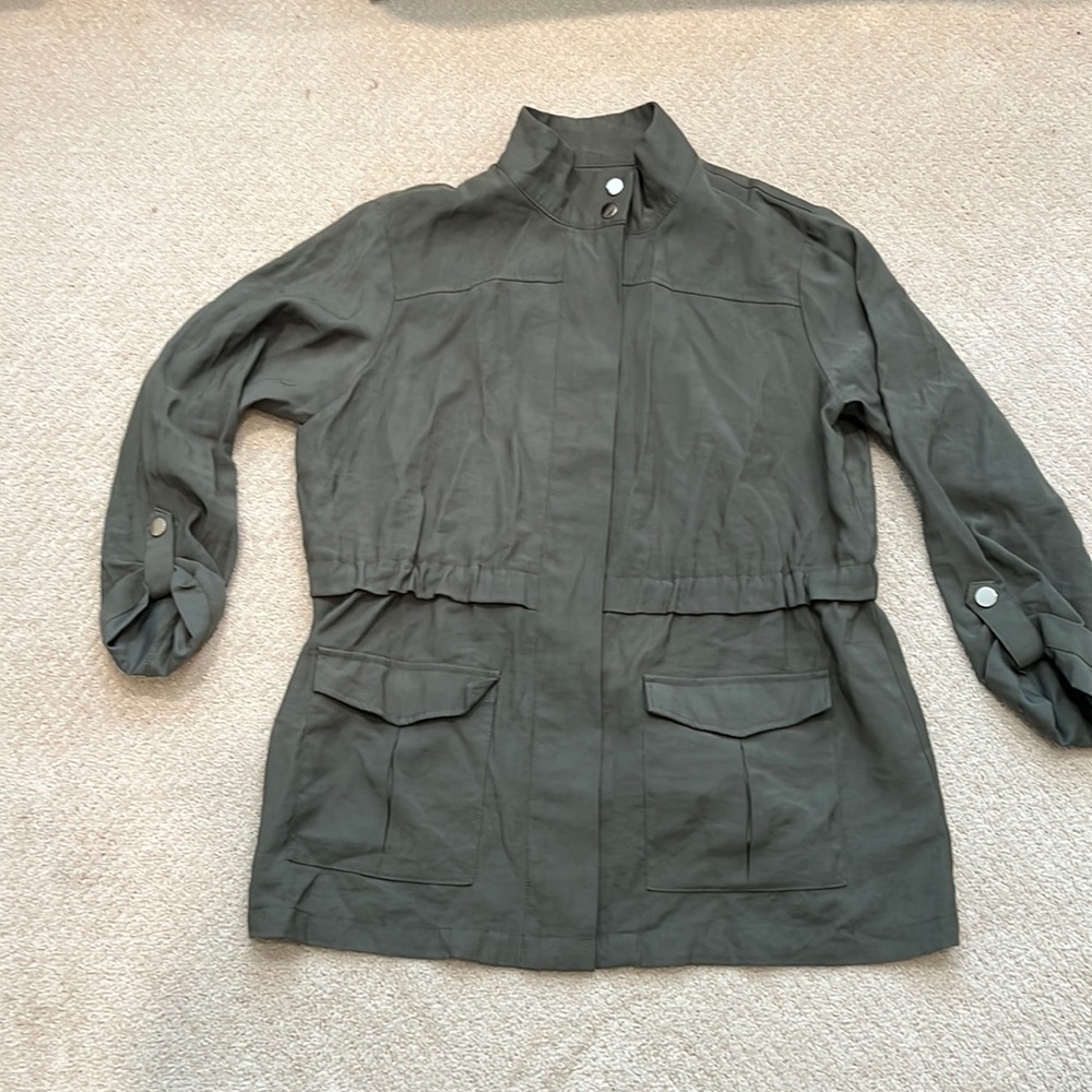 Women’s adjustable waist lightweight dressy utility jacket